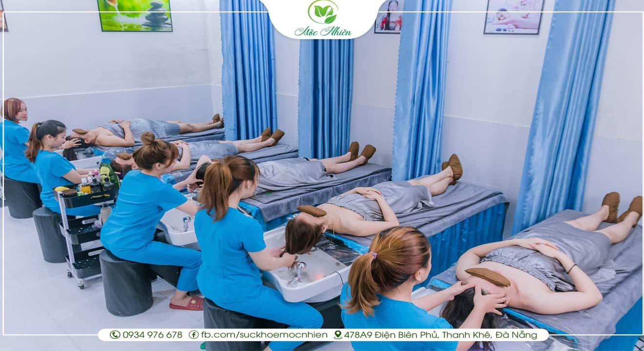 đội ngũ massage trị liệu mộc nhiên spa chuyên nghiệp uy tín